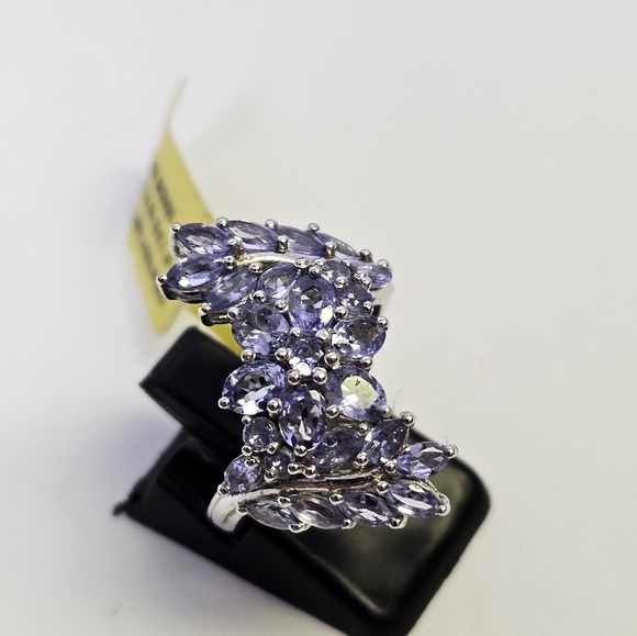 Genuine Tanzanite Ring in Platinum over Sterling Silver. Size 7! - Picture 10 of 13